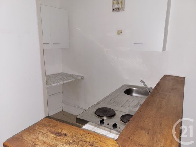 Appartement F2 &agrave; louer - 2 pi&egrave;ces - 35,10 m2 - Gourdon - 46 - MIDI-PYRENEES