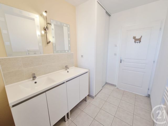 Maison &agrave; louer - 3 pi&egrave;ces - 96,15 m2 - Leobard - 46 - MIDI-PYRENEES