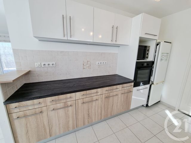 Maison &agrave; louer - 3 pi&egrave;ces - 96,15 m2 - Leobard - 46 - MIDI-PYRENEES