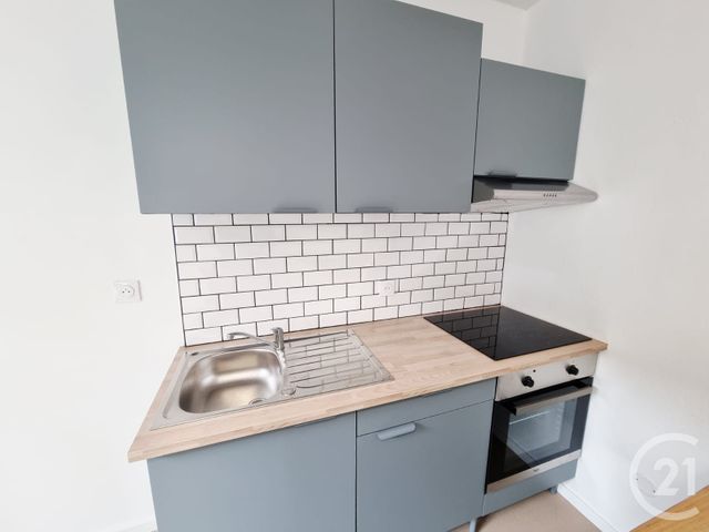 Appartement F2 &agrave; louer - 2 pi&egrave;ces - 38,28 m2 - Gourdon - 46 - MIDI-PYRENEES