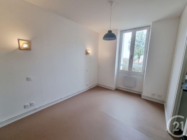 Appartement F2 &agrave; louer - 2 pi&egrave;ces - 38,28 m2 - Gourdon - 46 - MIDI-PYRENEES