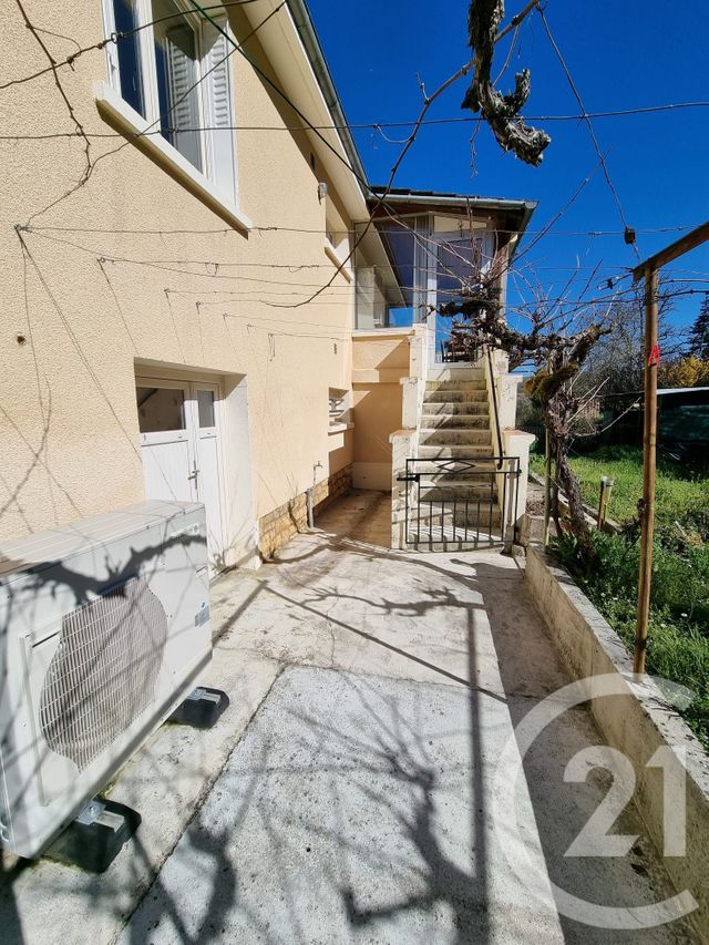 Maison &agrave; louer - 5 pi&egrave;ces - 80,42 m2 - Gourdon - 46 - MIDI-PYRENEES
