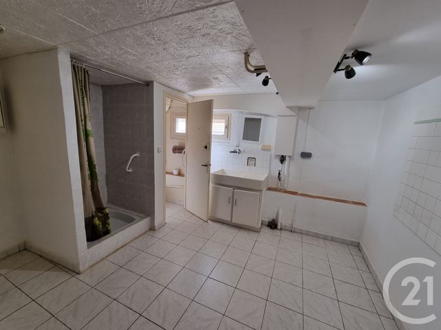 Maison &agrave; louer - 5 pi&egrave;ces - 80,42 m2 - Gourdon - 46 - MIDI-PYRENEES