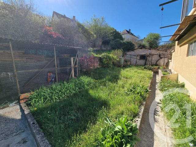 Maison &agrave; louer - 5 pi&egrave;ces - 80,42 m2 - Gourdon - 46 - MIDI-PYRENEES
