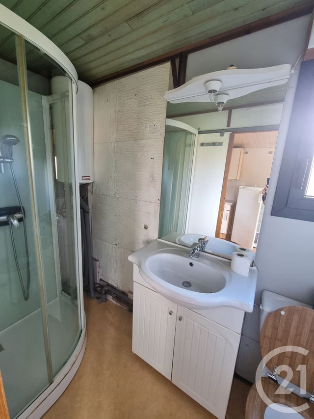Maison &agrave; louer - 1 pi&egrave;ce - 27,47 m2 - Gourdon - 46 - MIDI-PYRENEES