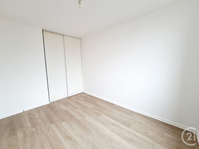 Appartement F3 &agrave; louer - 3 pi&egrave;ces - 51,68 m2 - Gourdon - 46 - MIDI-PYRENEES