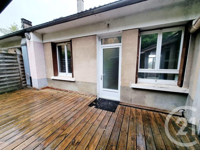 Appartement F3 &agrave; louer - 3 pi&egrave;ces - 51,68 m2 - Gourdon - 46 - MIDI-PYRENEES
