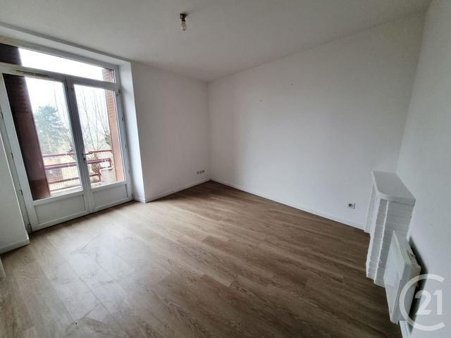 Appartement F3 &agrave; louer - 3 pi&egrave;ces - 51,68 m2 - Gourdon - 46 - MIDI-PYRENEES