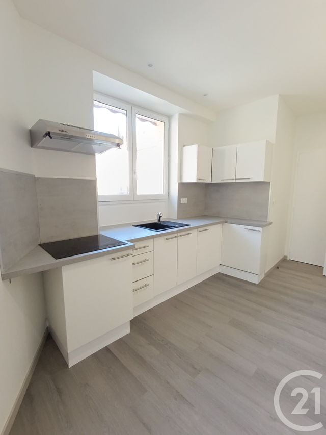 Appartement Studio &agrave; louer - 1 pi&egrave;ce - 38,11 m2 - Gourdon - 46 - MIDI-PYRENEES