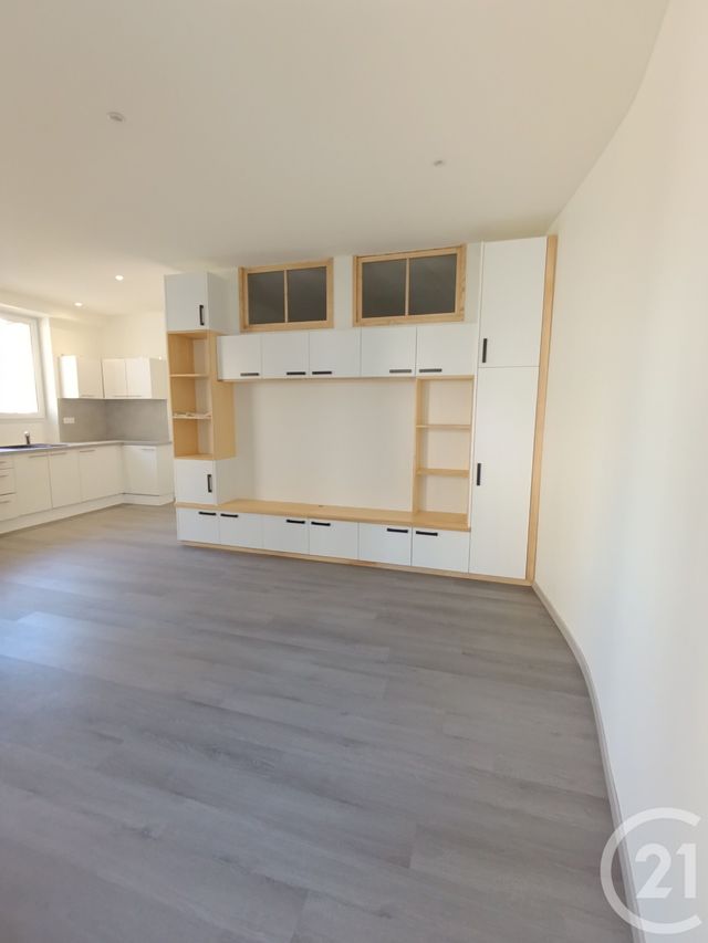 Appartement Studio &agrave; louer - 1 pi&egrave;ce - 38,11 m2 - Gourdon - 46 - MIDI-PYRENEES
