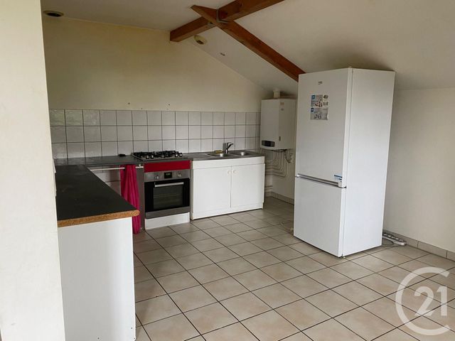 Appartement F3 &agrave; louer - 3 pi&egrave;ces - 105 m2 - Helette - 64 - AQUITAINE