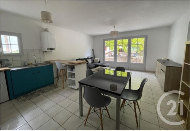 Appartement F2 à louer - 2 pièces - 53,46 m2 - Helette - 64 - AQUITAINE