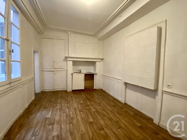 Appartement T2 &agrave; louer - 2 pi&egrave;ces - 50 m2 - Mauleon Soule - 64 - AQUITAINE