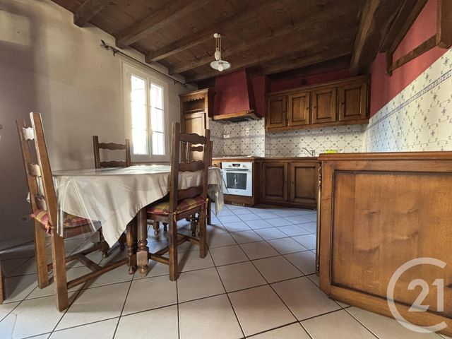 Maison &agrave; louer - 5 pi&egrave;ces - 99 m2 - Barcus - 64 - AQUITAINE