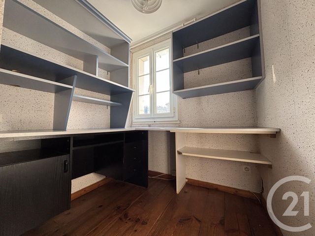 Maison &agrave; louer - 5 pi&egrave;ces - 99 m2 - Barcus - 64 - AQUITAINE