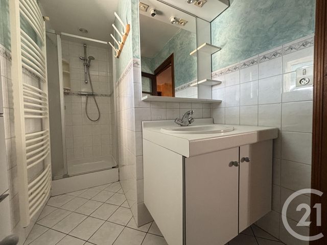 Maison &agrave; louer - 5 pi&egrave;ces - 99 m2 - Barcus - 64 - AQUITAINE