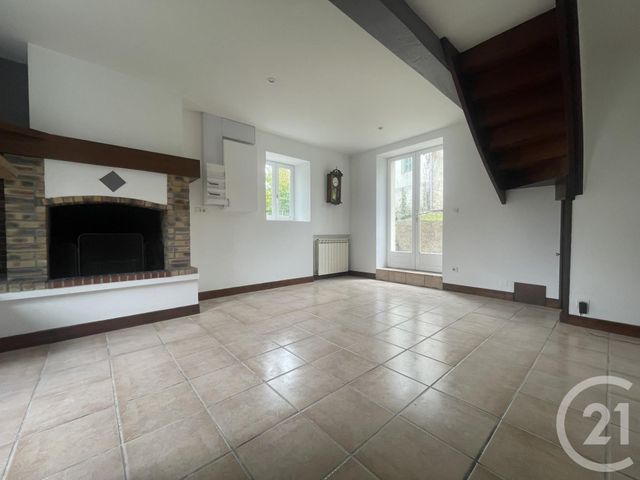 Maison &agrave; louer - 4 pi&egrave;ces - 79 m2 - Garindein - 64 - AQUITAINE