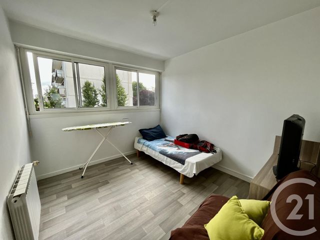 Appartement T3 &agrave; louer - 3 pi&egrave;ces - 63,96 m2 - St Pierre D Irube - 64 - AQUITAINE