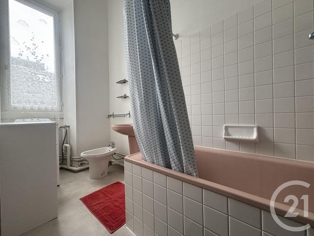Appartement &agrave; louer - 3 pi&egrave;ces - 74,35 m2 - Tardets Sorholus - 64 - AQUITAINE