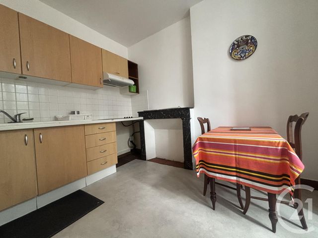 Appartement &agrave; louer - 3 pi&egrave;ces - 74,35 m2 - Tardets Sorholus - 64 - AQUITAINE