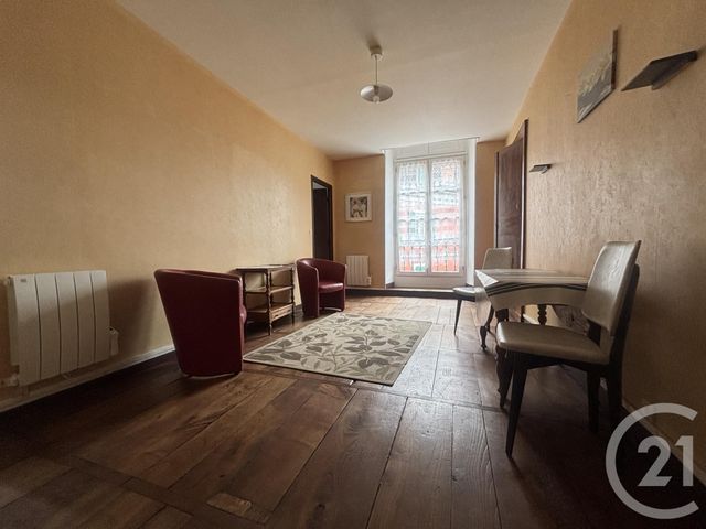 Appartement &agrave; louer - 3 pi&egrave;ces - 74,35 m2 - Tardets Sorholus - 64 - AQUITAINE