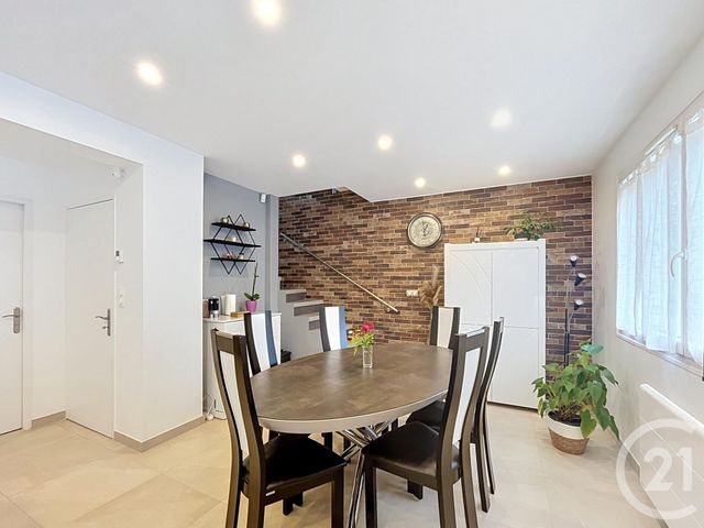 Maison &agrave; louer - 5 pi&egrave;ces - 115,21 m2 - Chatou - 78 - ILE-DE-FRANCE