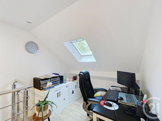 Maison &agrave; louer - 5 pi&egrave;ces - 115,21 m2 - Chatou - 78 - ILE-DE-FRANCE