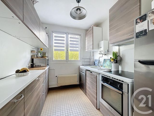 Appartement F4 à vendre - 4 pièces - 67 m2 - Chatou - 78 - ILE-DE-FRANCE