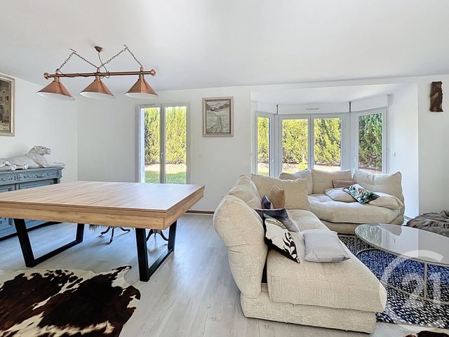 Maison à louer - 6 pièces - 139,95 m2 - Chatou - 78 - ILE-DE-FRANCE