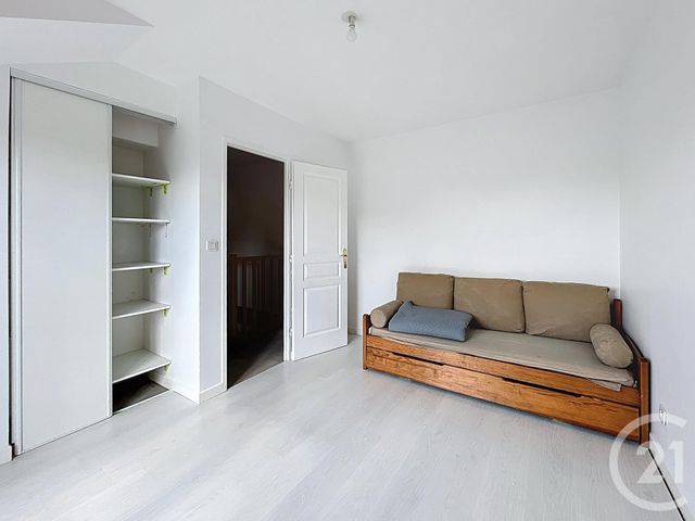 Maison à louer - 6 pièces - 139,95 m2 - Chatou - 78 - ILE-DE-FRANCE