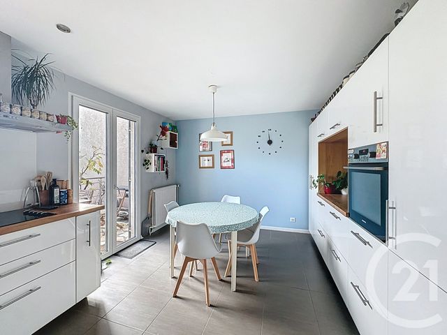 Maison à vendre - 7 pièces - 129,45 m2 - Chatou - 78 - ILE-DE-FRANCE