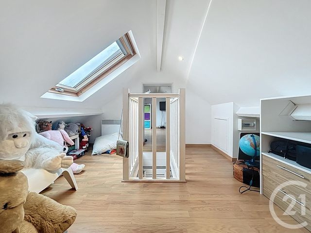 Maison &agrave; vendre - 5 pi&egrave;ces - 120,02 m2 - Rueil Malmaison - 92 - ILE-DE-FRANCE