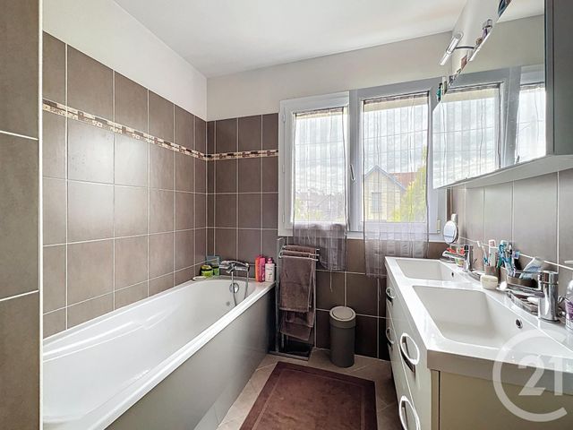 Maison &agrave; vendre - 4 pi&egrave;ces - 85 m2 - Chatou - 78 - ILE-DE-FRANCE