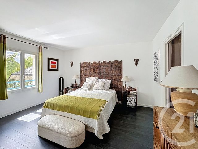 Maison à vendre - 8 pièces - 213 m2 - Chatou - 78 - ILE-DE-FRANCE