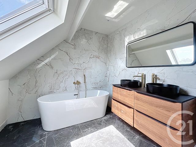 Maison à vendre - 5 pièces - 108 m2 - Chatou - 78 - ILE-DE-FRANCE