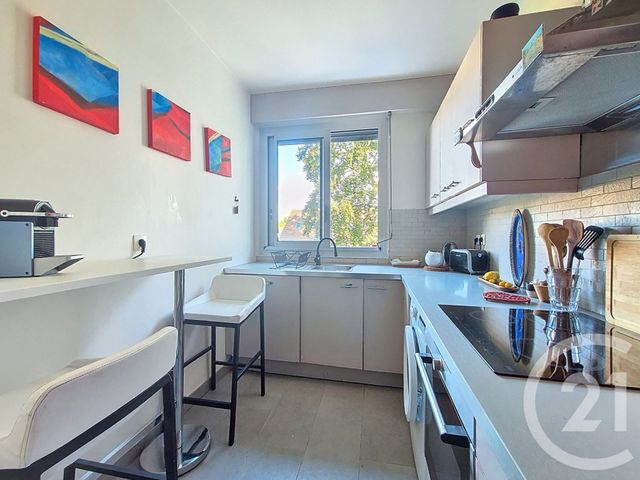 Appartement F5 à vendre - 5 pièces - 92,59 m2 - Chatou - 78 - ILE-DE-FRANCE