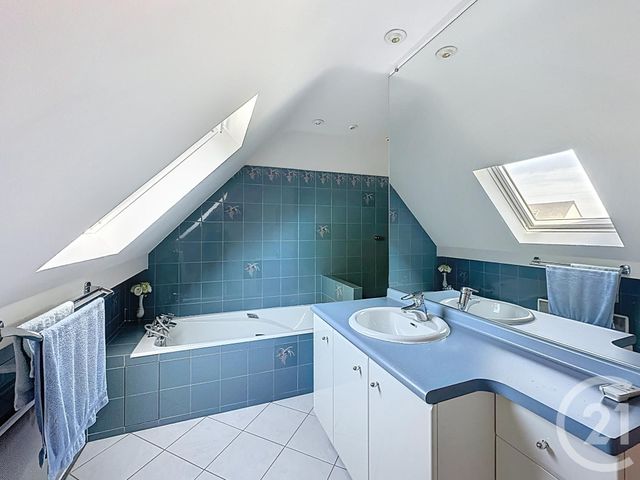 Maison &agrave; vendre - 7 pi&egrave;ces - 178 m2 - Chatou - 78 - ILE-DE-FRANCE