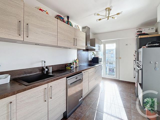 Appartement F5 à vendre - 4 pièces - 111,78 m2 - Chatou - 78 - ILE-DE-FRANCE