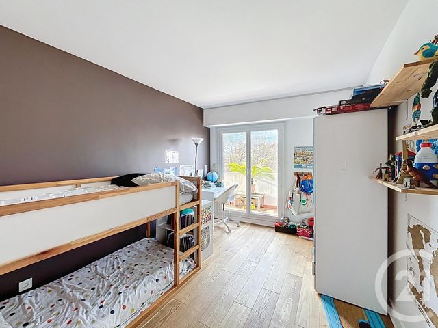 Appartement F5 à vendre - 4 pièces - 111,78 m2 - Chatou - 78 - ILE-DE-FRANCE