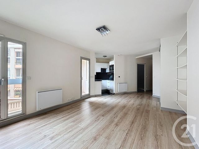 Appartement Studio à louer - 1 pièce - 30,97 m2 - Rueil Malmaison - 92 - ILE-DE-FRANCE