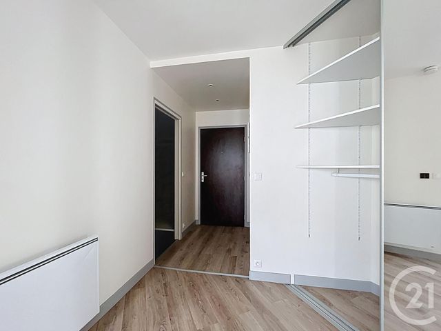 Appartement Studio à louer - 1 pièce - 30,97 m2 - Rueil Malmaison - 92 - ILE-DE-FRANCE