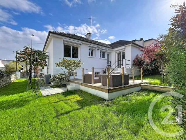 Maison &agrave; vendre - 5 pi&egrave;ces - 93 m2 - Rueil Malmaison - 92 - ILE-DE-FRANCE