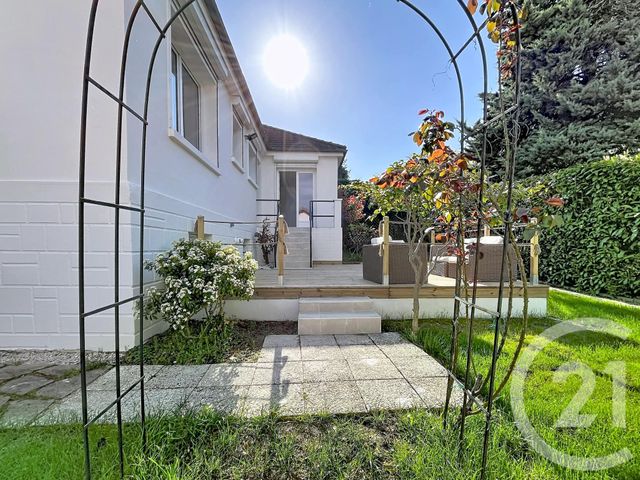 Maison &agrave; vendre - 5 pi&egrave;ces - 93 m2 - Rueil Malmaison - 92 - ILE-DE-FRANCE