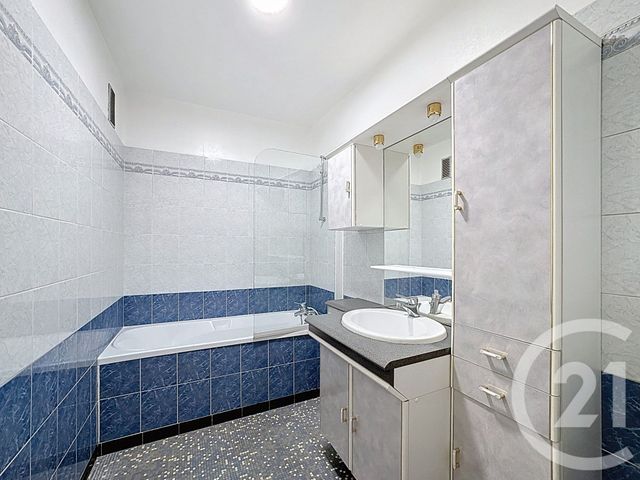 Appartement F2 à louer - 2 pièces - 48,37 m2 - Deuil La Barre - 95 - ILE-DE-FRANCE