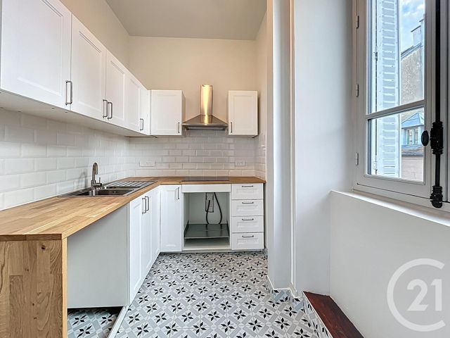 Appartement &agrave; louer - 2 pi&egrave;ces - 49,40 m2 - St Germain En Laye - 78 - ILE-DE-FRANCE