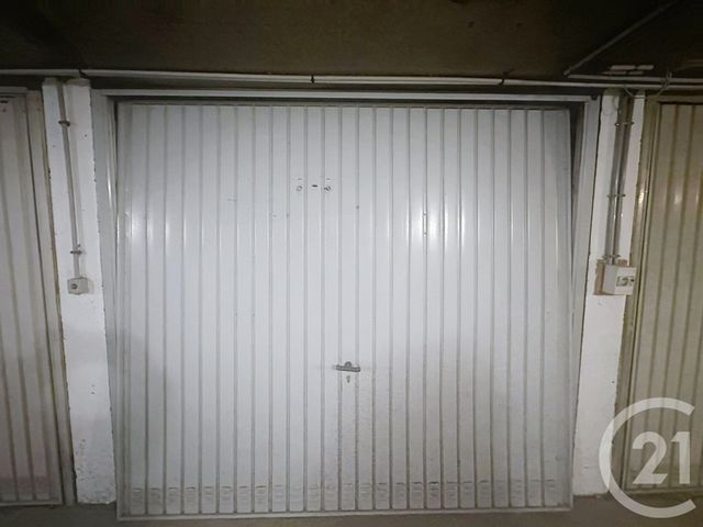 parking - CHATOU - 78