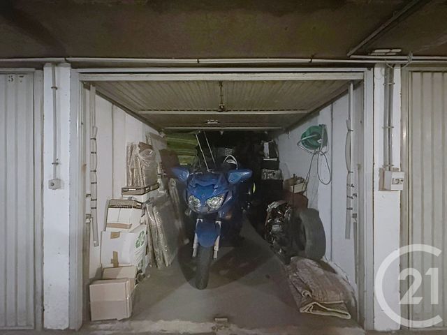 Parking &agrave; vendre - 13,40 m2 - Chatou - 78 - ILE-DE-FRANCE