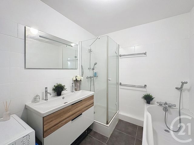 Appartement &agrave; vendre - 4 pi&egrave;ces - 87 m2 - Chatou - 78 - ILE-DE-FRANCE