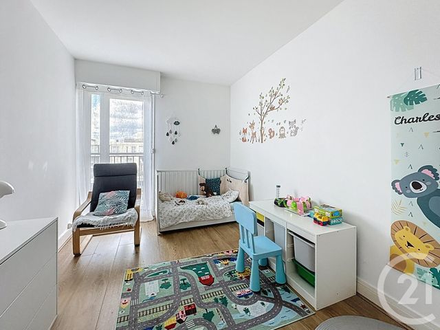 Appartement &agrave; vendre - 4 pi&egrave;ces - 87 m2 - Chatou - 78 - ILE-DE-FRANCE