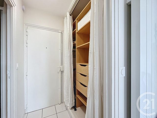 Appartement Studio &agrave; louer - 1 pi&egrave;ce - 25,45 m2 - Chatou - 78 - ILE-DE-FRANCE